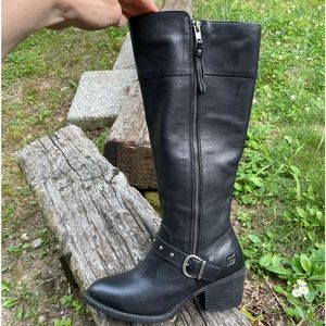 New Born Riding Boots Size 6